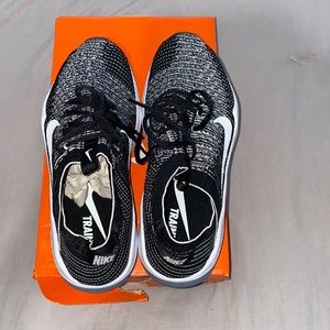 Brand new Nike air zoom fearless